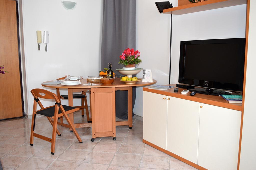 Seawall Holiday Home Salerno Kültér fotó