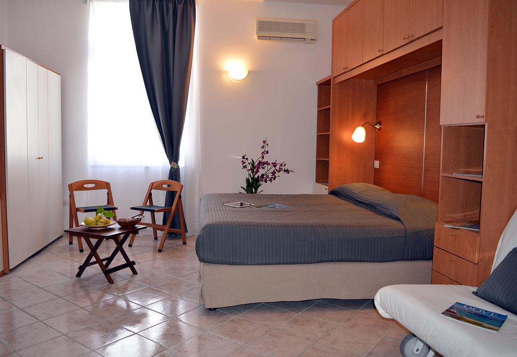 Seawall Holiday Home Salerno Kültér fotó