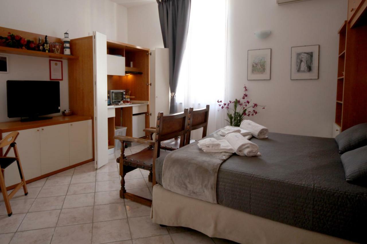 Seawall Holiday Home Salerno Kültér fotó